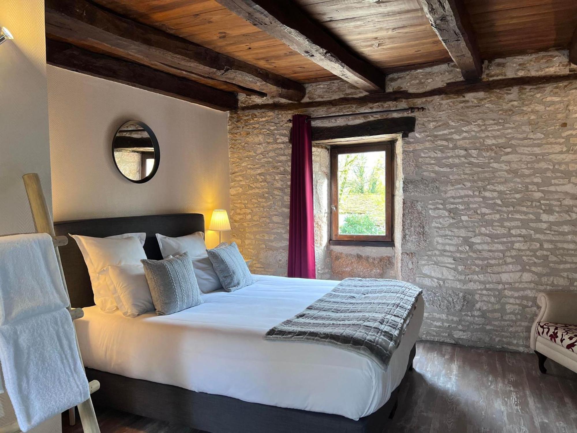 Hotel Les Vieilles Tours Рокамадур Номер фото