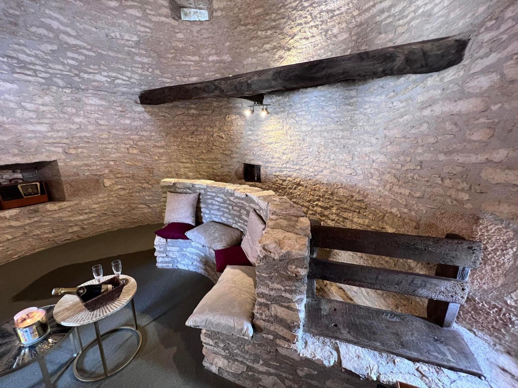 Hotel Les Vieilles Tours Рокамадур Номер фото
