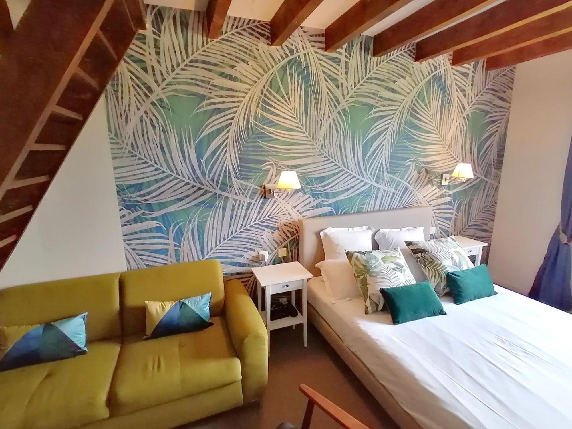 Hotel Les Vieilles Tours Рокамадур Номер фото